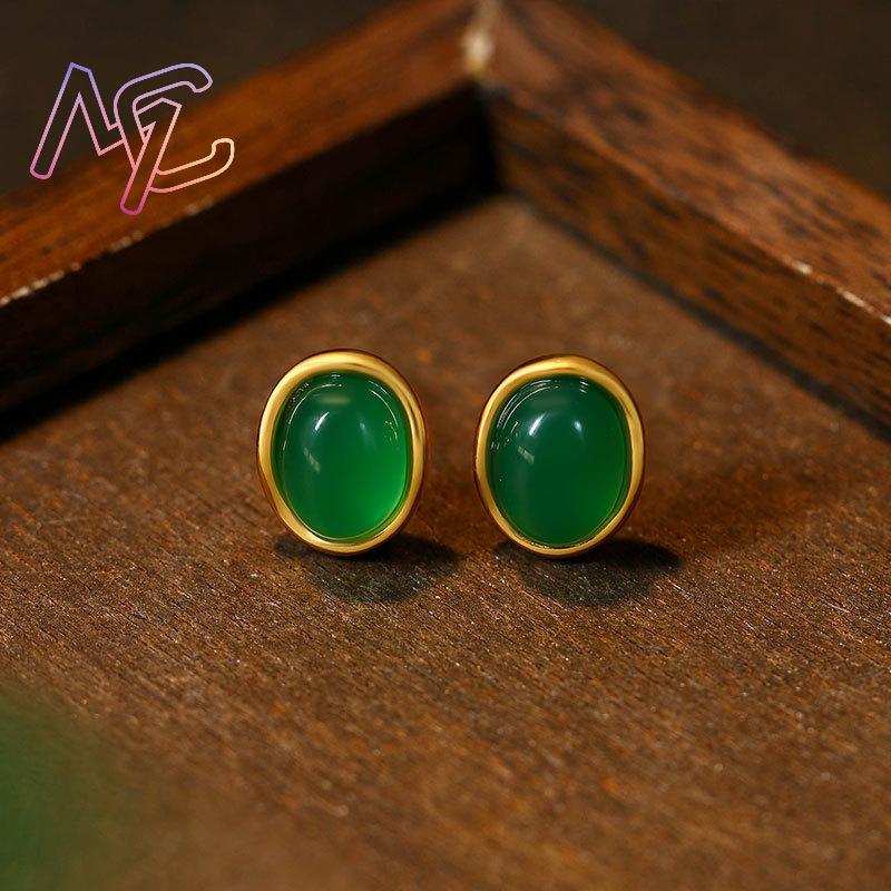 Серьги из зеленого натуральног – обзор и цена Earrings