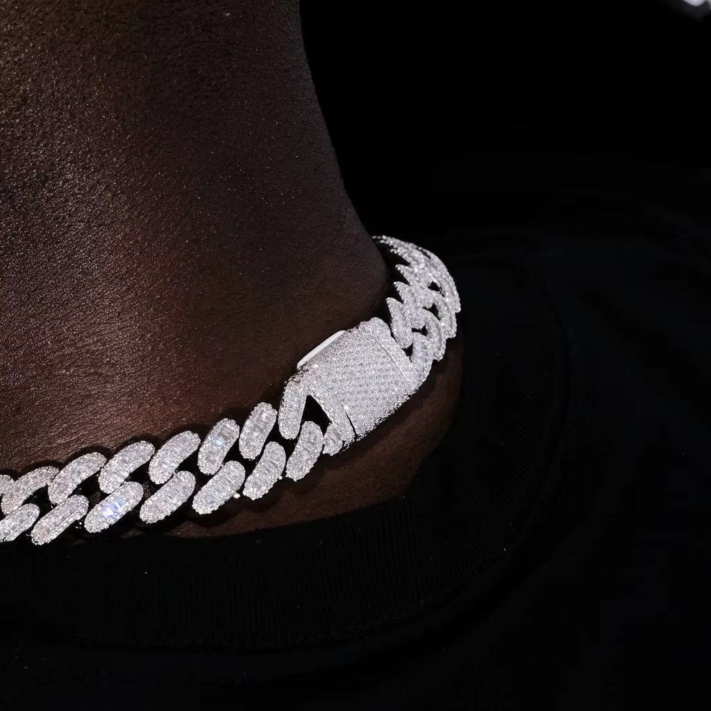 15 мм циркониевая кубинская це – обзор и цена Cuban Link Chain 12Mm