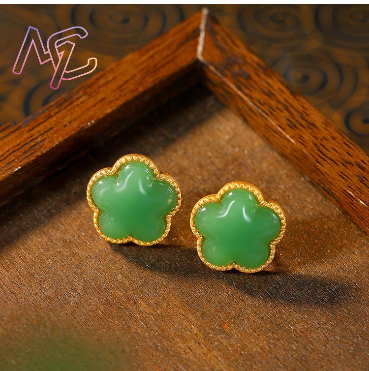 Серьги с зеленым натуральным н – обзор и цена Earrings