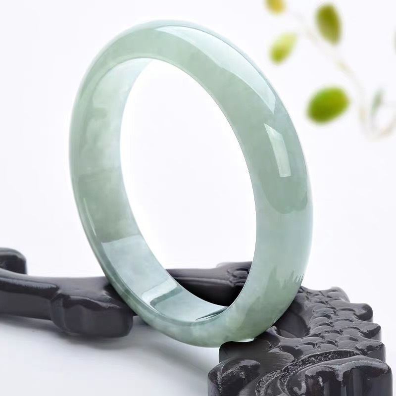 Браслет из старинного месторож – обзор и цена Bracelets