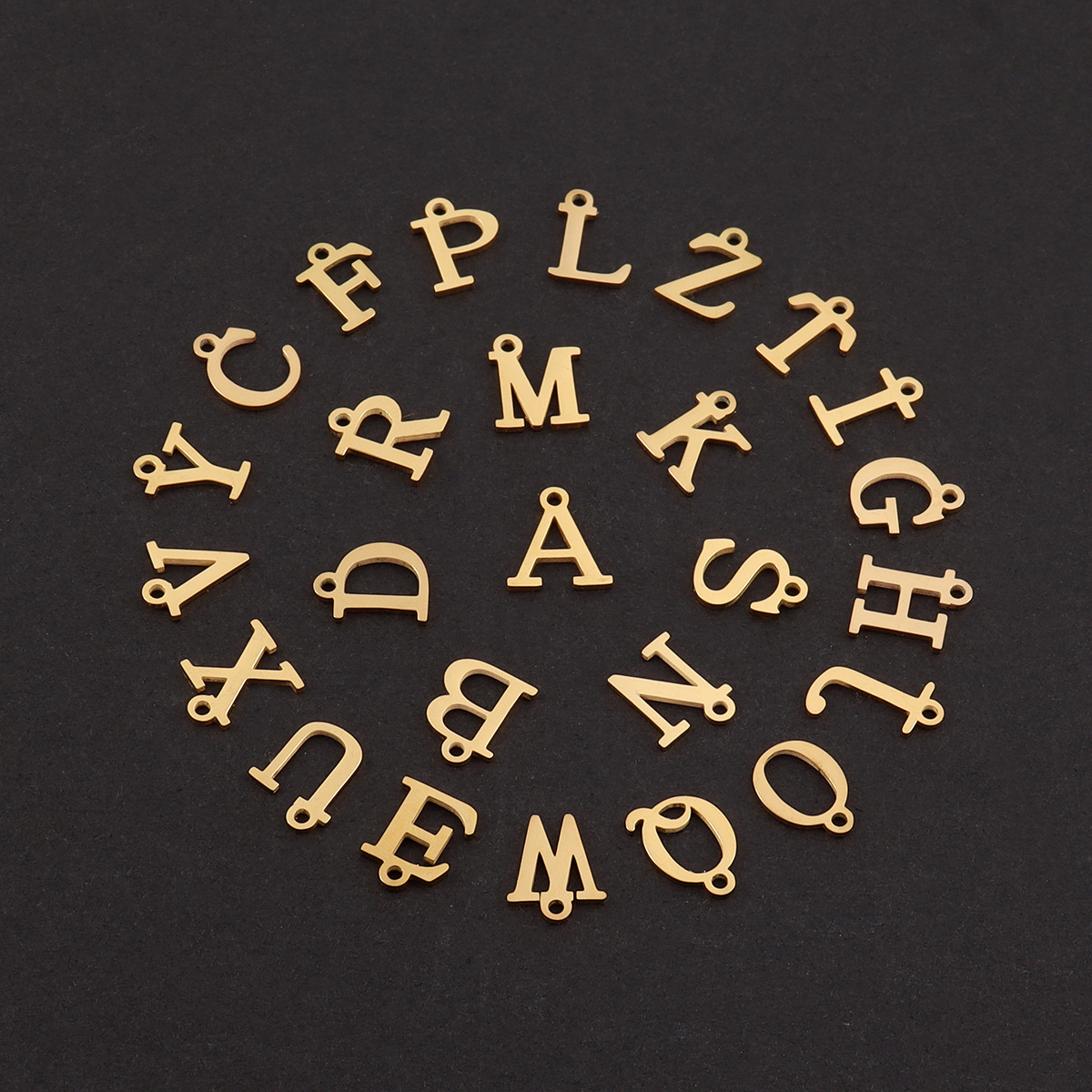 Модное ожерелье с подвеской в  – обзор и цена Initial Letter Necklace 18K Gold